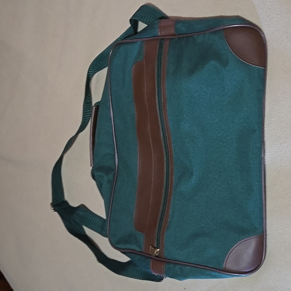 Yves Rocher Weekender/Overnight Bag